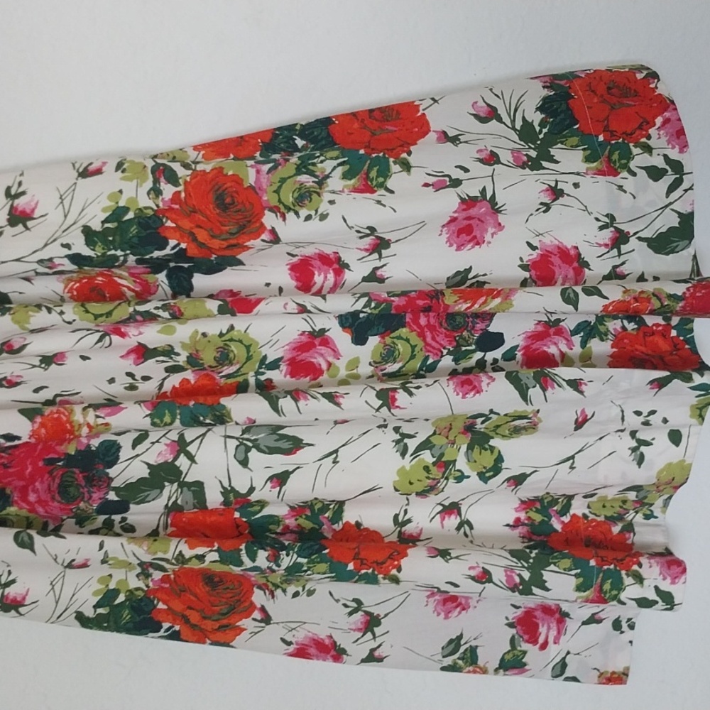 ANTHROPOLOGIE Corset Midi Dress Red White Floral Bra Shelf Smocking Size 8 - Picture 5 of 13